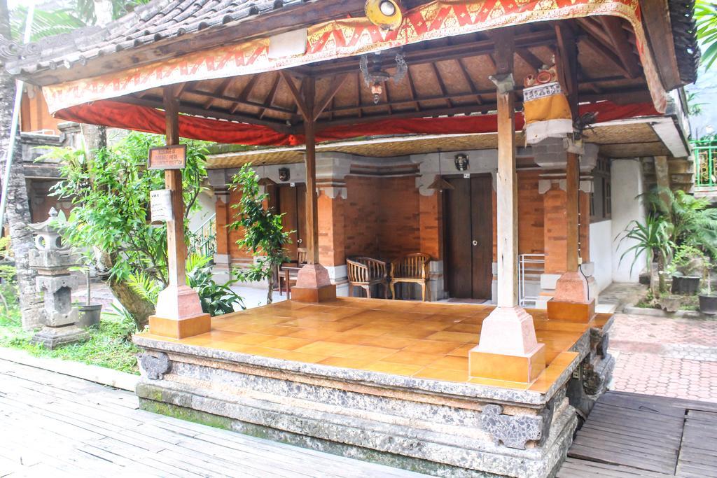 Hotel Puri Tanah Lot กูตา ภายนอก รูปภาพ