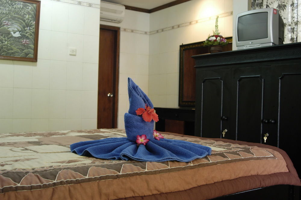 Hotel Puri Tanah Lot กูตา ภายนอก รูปภาพ