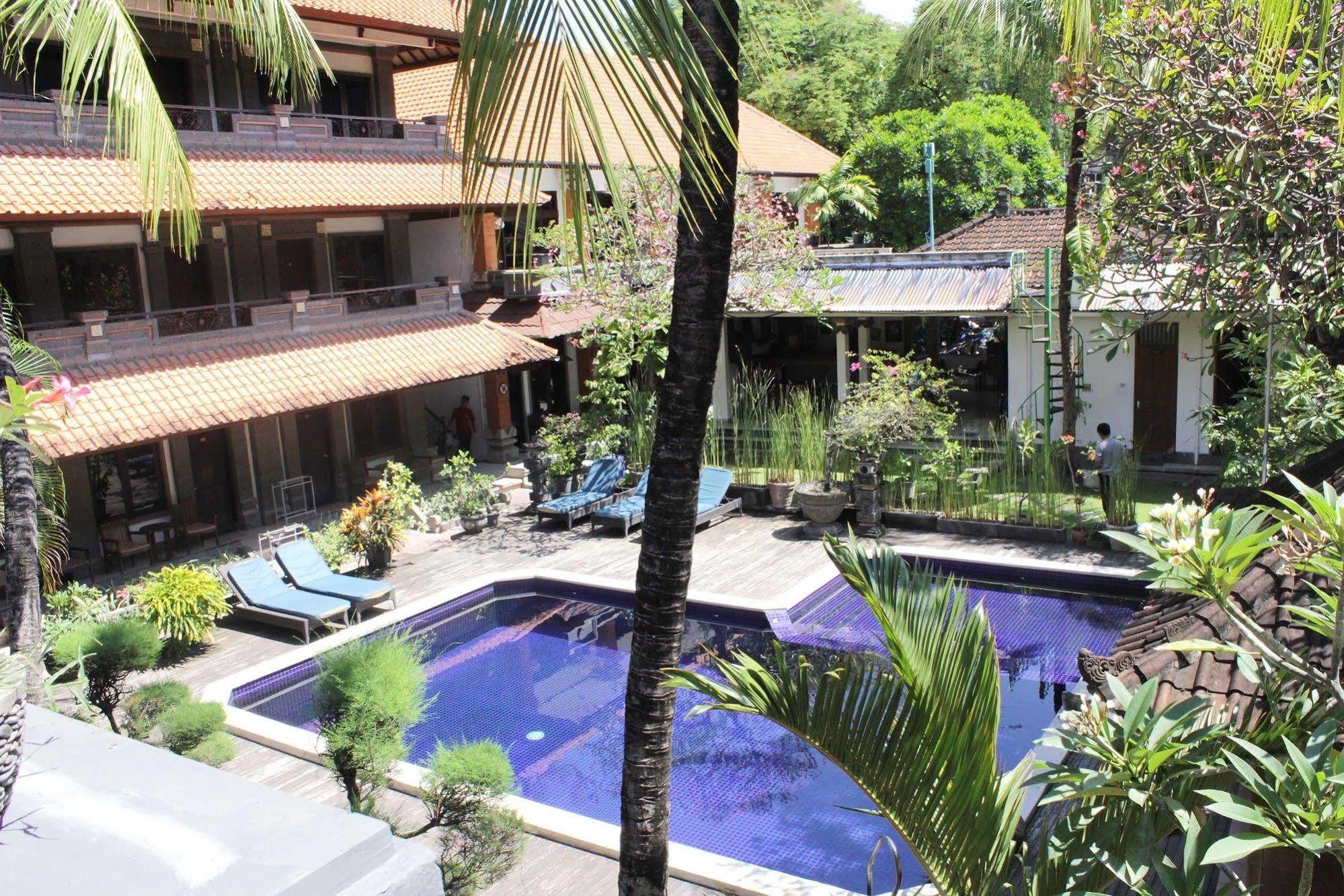 Hotel Puri Tanah Lot กูตา ภายนอก รูปภาพ