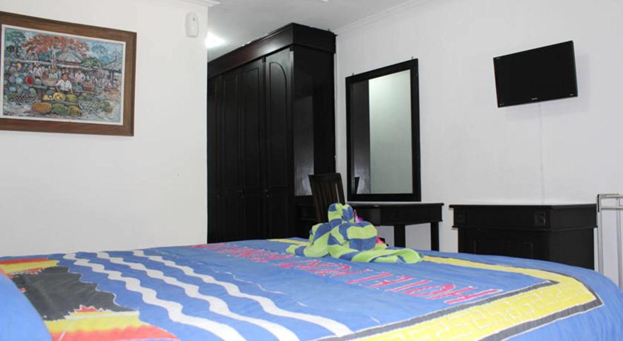 Hotel Puri Tanah Lot กูตา ภายนอก รูปภาพ
